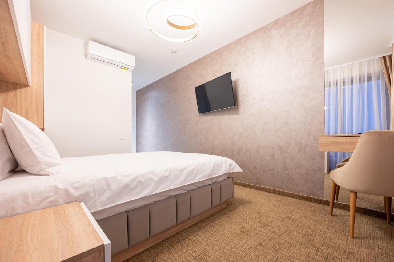 Klia Hotel Sinmartin  Exterior photo