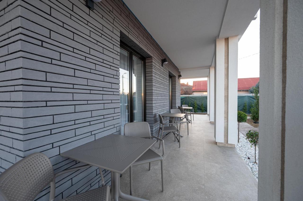 Klia Hotel Sinmartin  Exterior photo